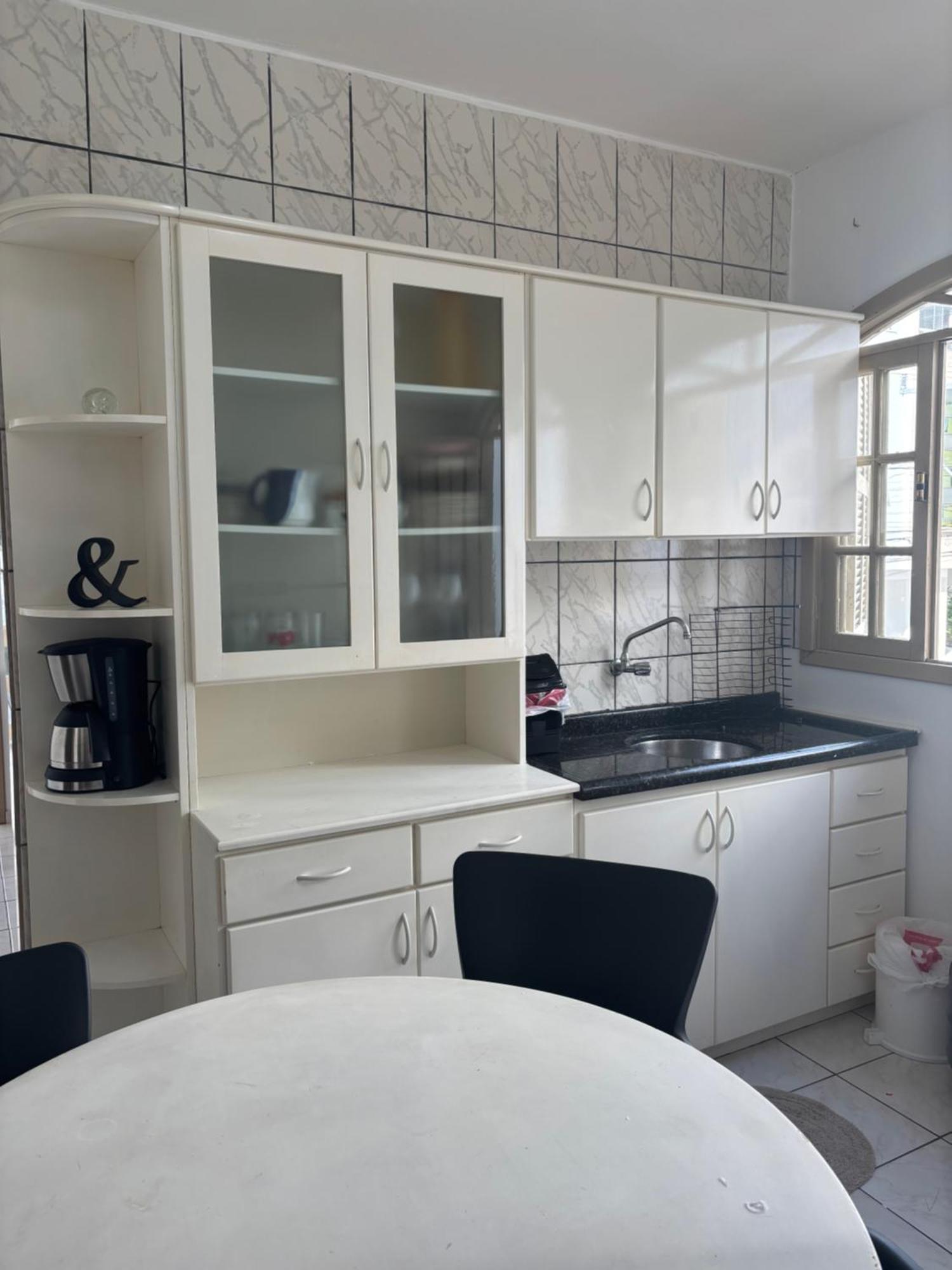 Apto Em Apartamento